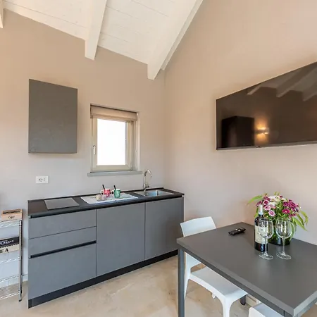 Basumse Apartments, Langhe