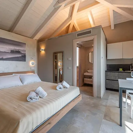شقة Basumse Apartments, Langhe *