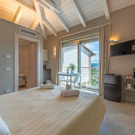 Basumse Apartments, Langhe * Roddi