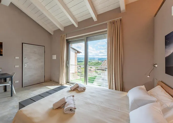 Basumse Apartments, Langhe Apartamento *