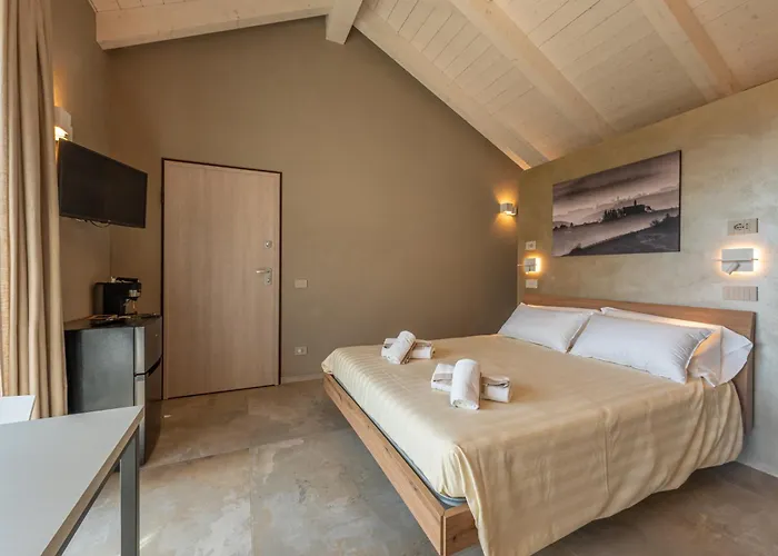 Basumse Apartments, Langhe * Roddi